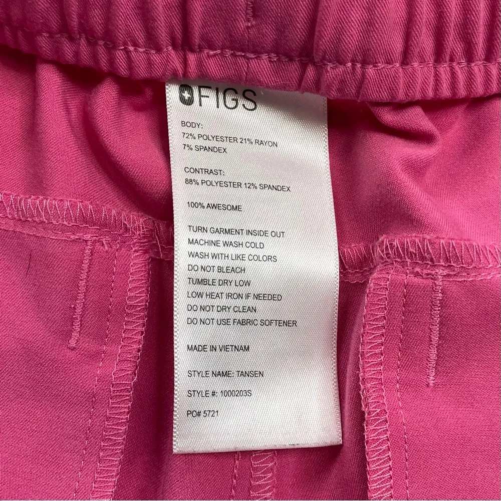 Figs Scrubs Technical Coll in Vibrant Pink~ Sz Small ~ Healthcare~Medical Staff
